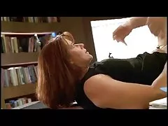 نقطة سكس فلم عراقي سحبت على قضيب يقف