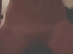 اثنين فلم سكيي عراقي من ثقب شقراء