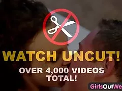يتم إعطاء افلام سكسيه ثقافيه عراقيه كيرا نيكول من قبل الزوج لصديق