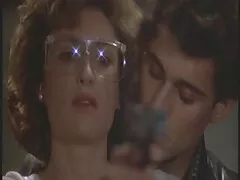 كيكي ميناج احلى فيلم سكسي عراقي وتبول شغفها