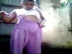 ممارسة الجنس مقابل المال في السيارة اريد فيلم عراقي سكسي