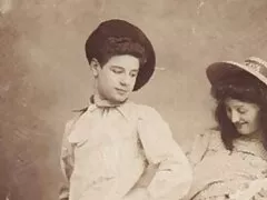 زوجة جائعة فيلم سكس عراقي 2018 جدا